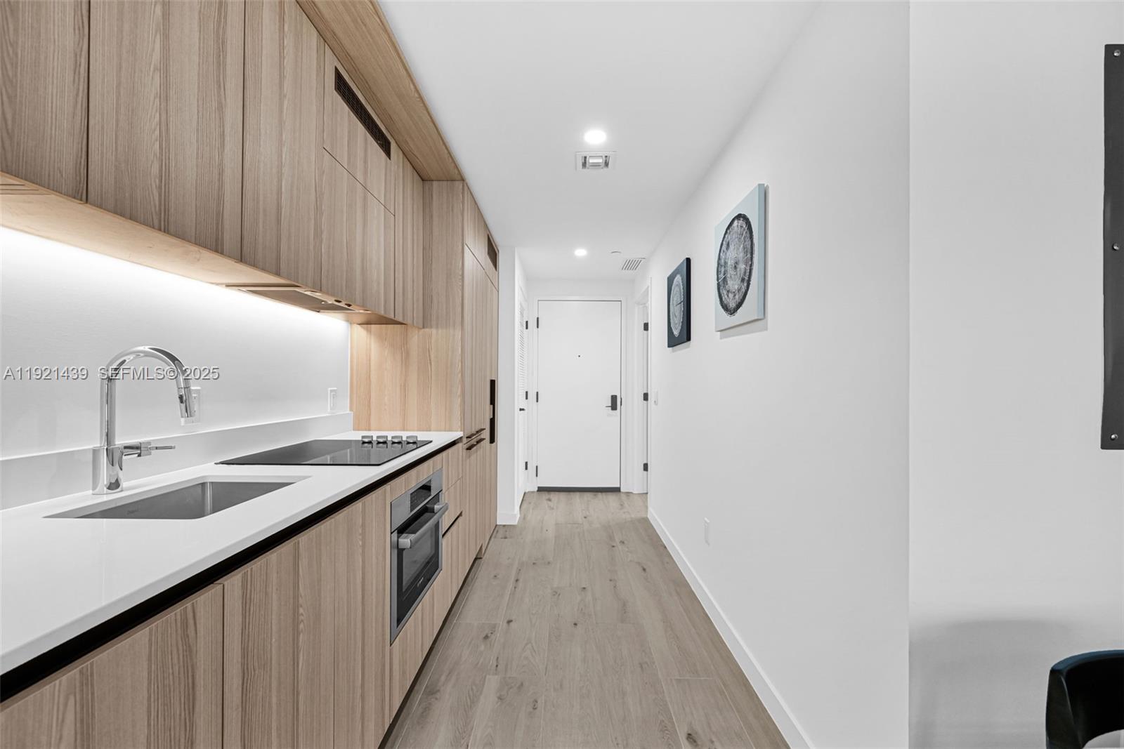 MIAMI NORTH - Residential