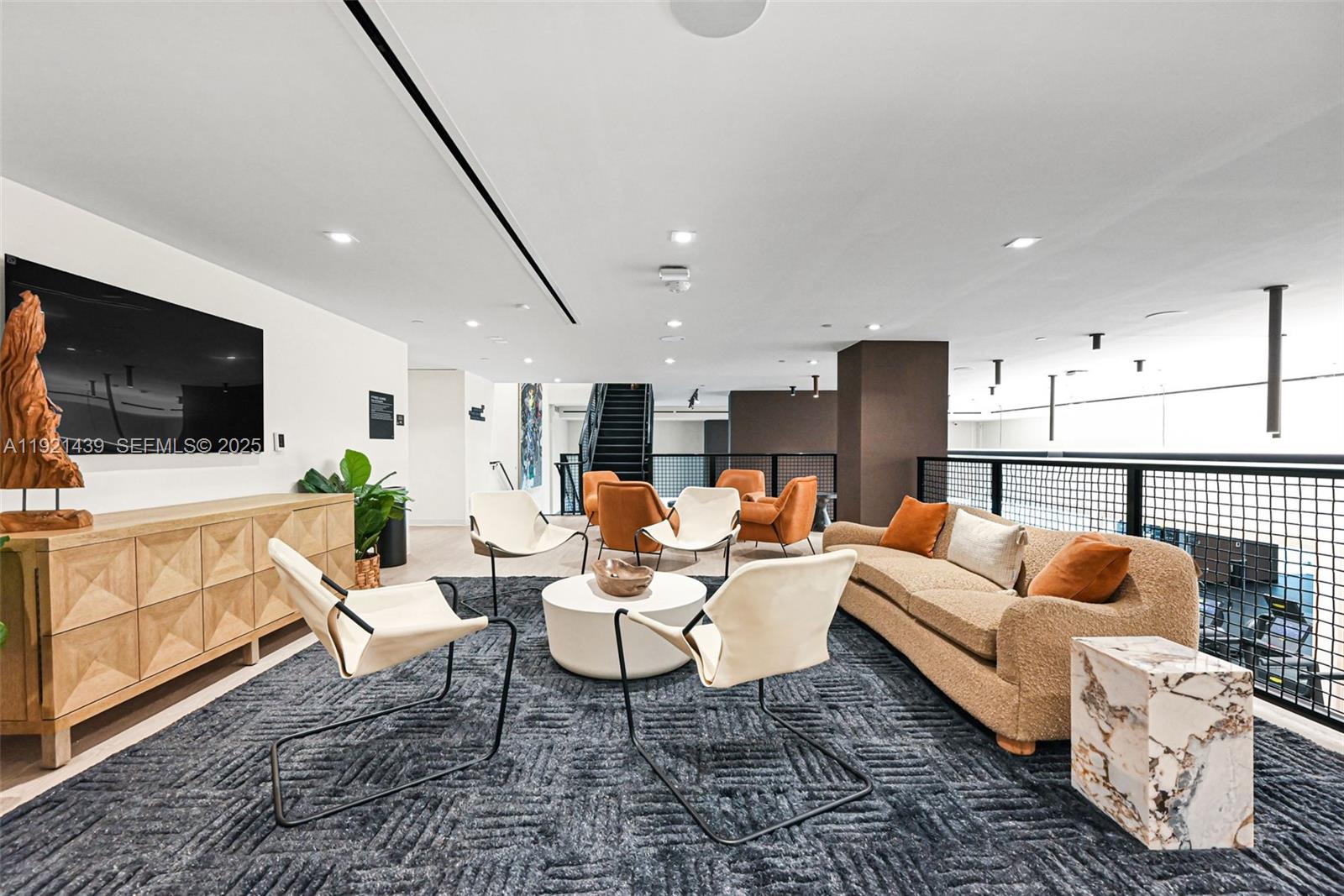 MIAMI NORTH - Residential