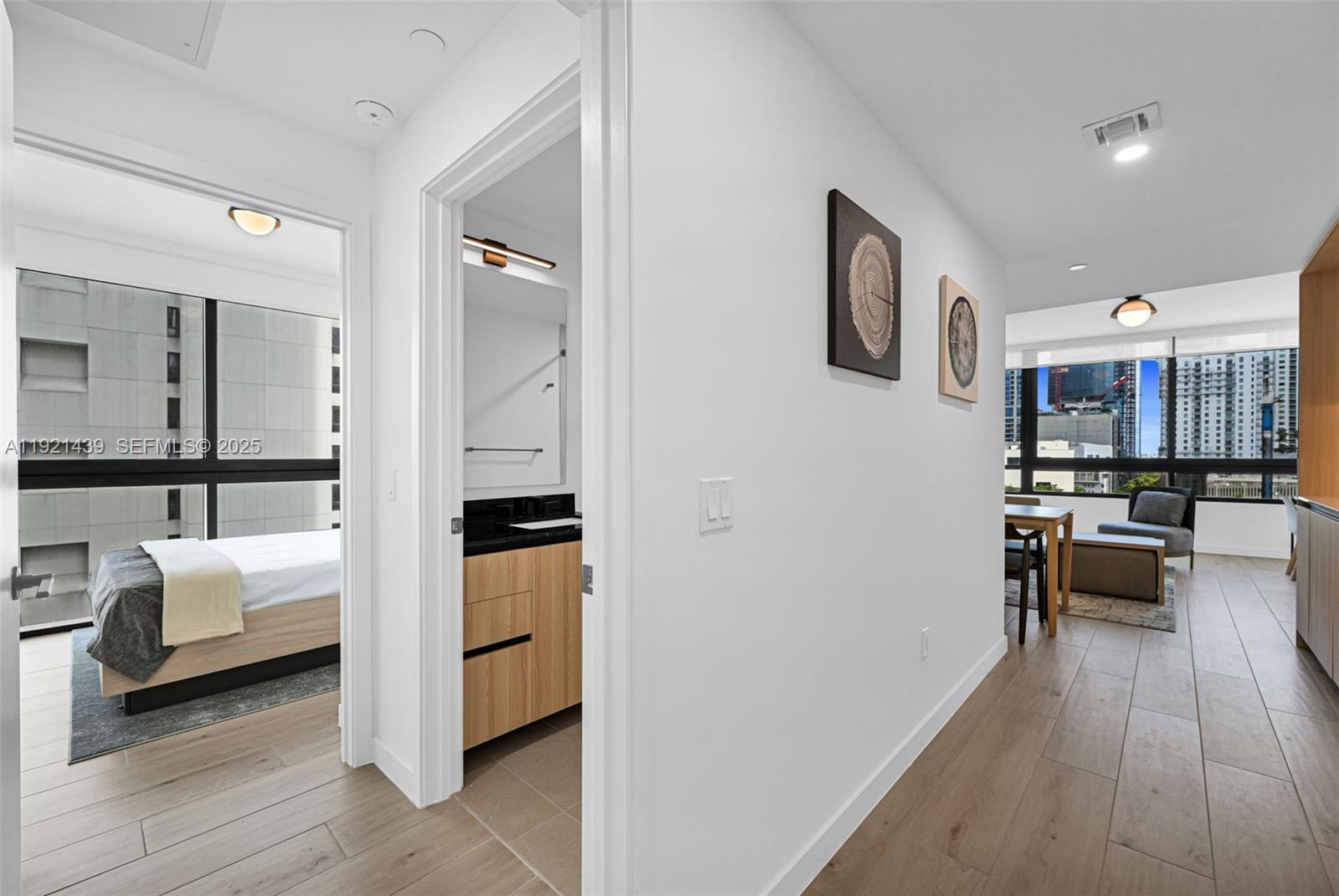 MIAMI NORTH - Residential