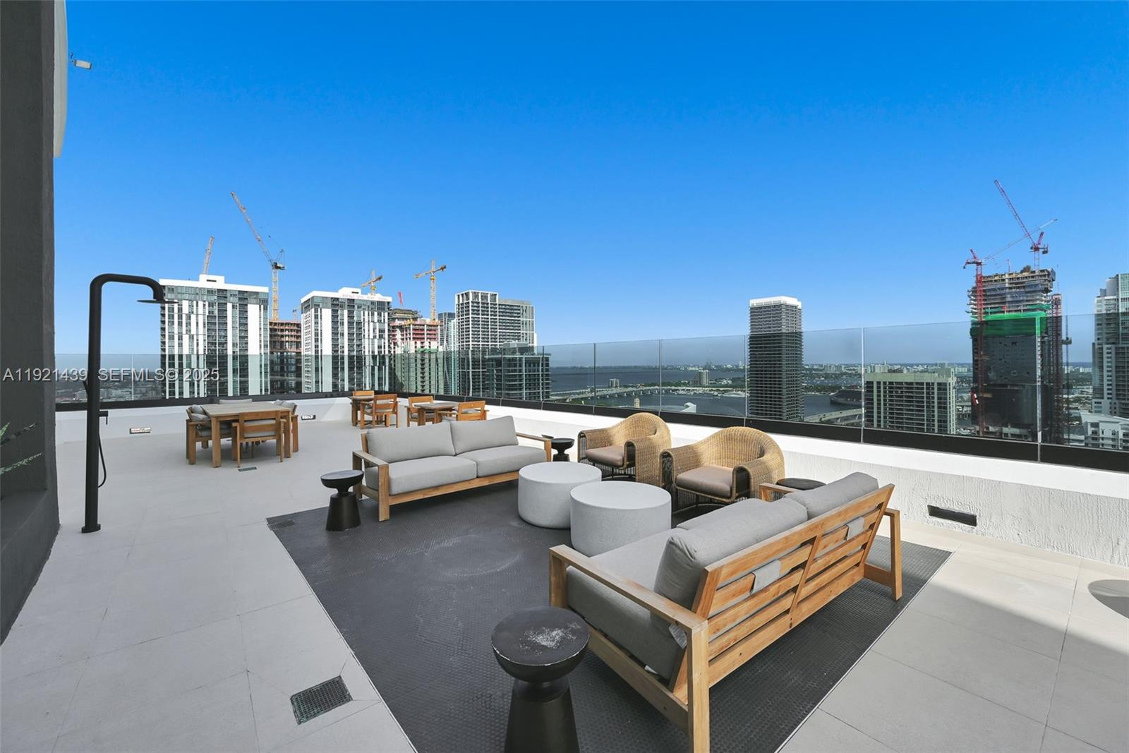 MIAMI NORTH - Residential