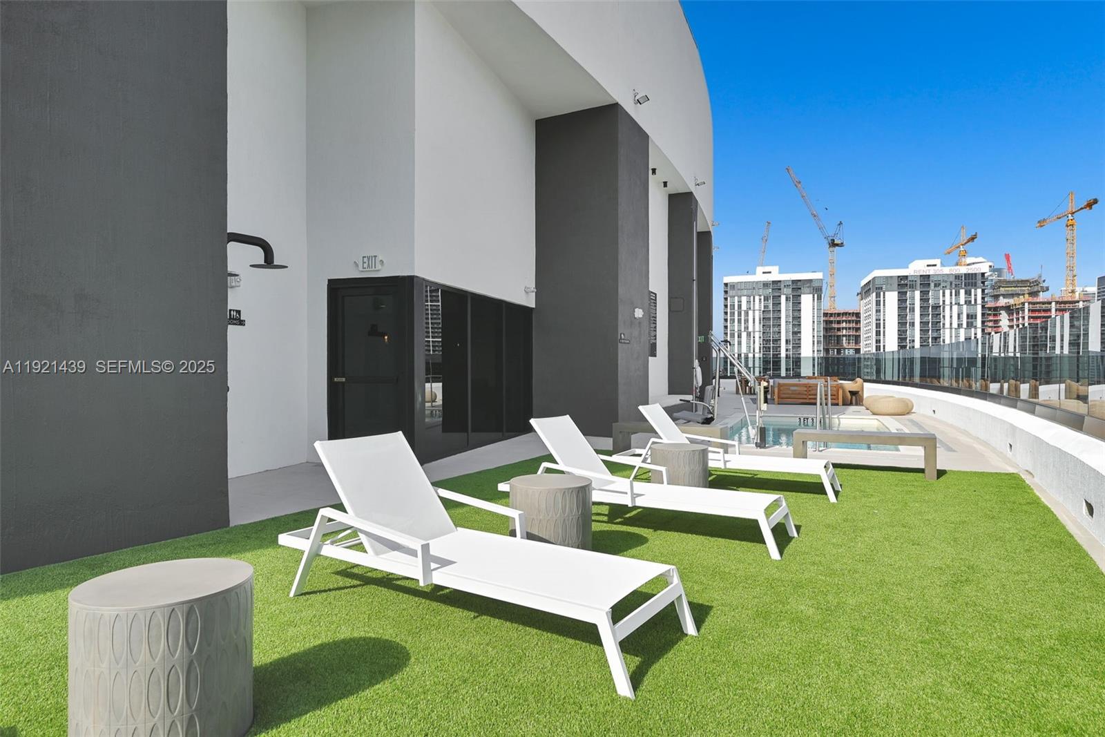 MIAMI NORTH - Residential