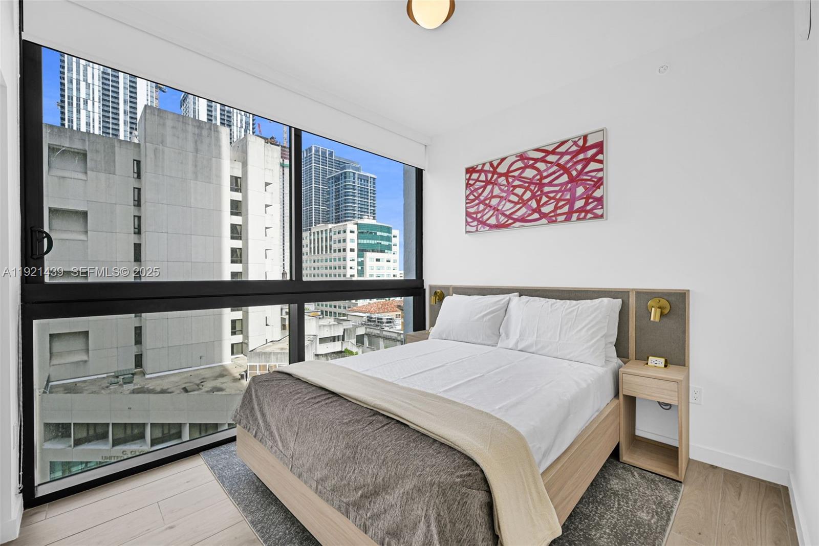 MIAMI NORTH - Residential