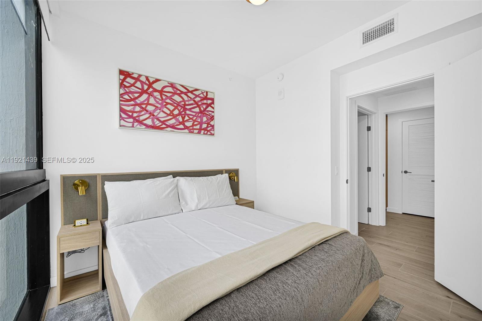 MIAMI NORTH - Residential