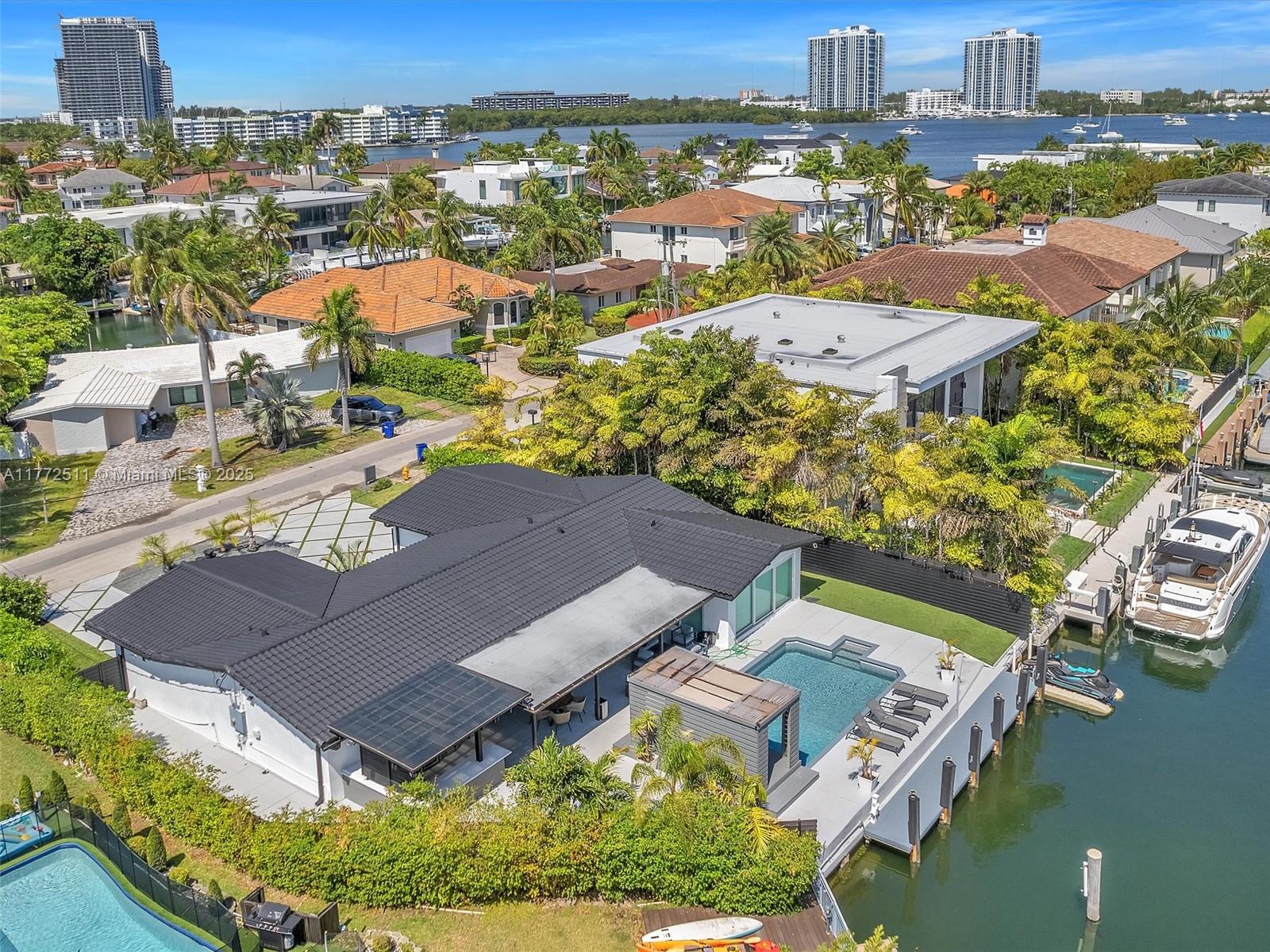 EASTERN SHORES - Residential