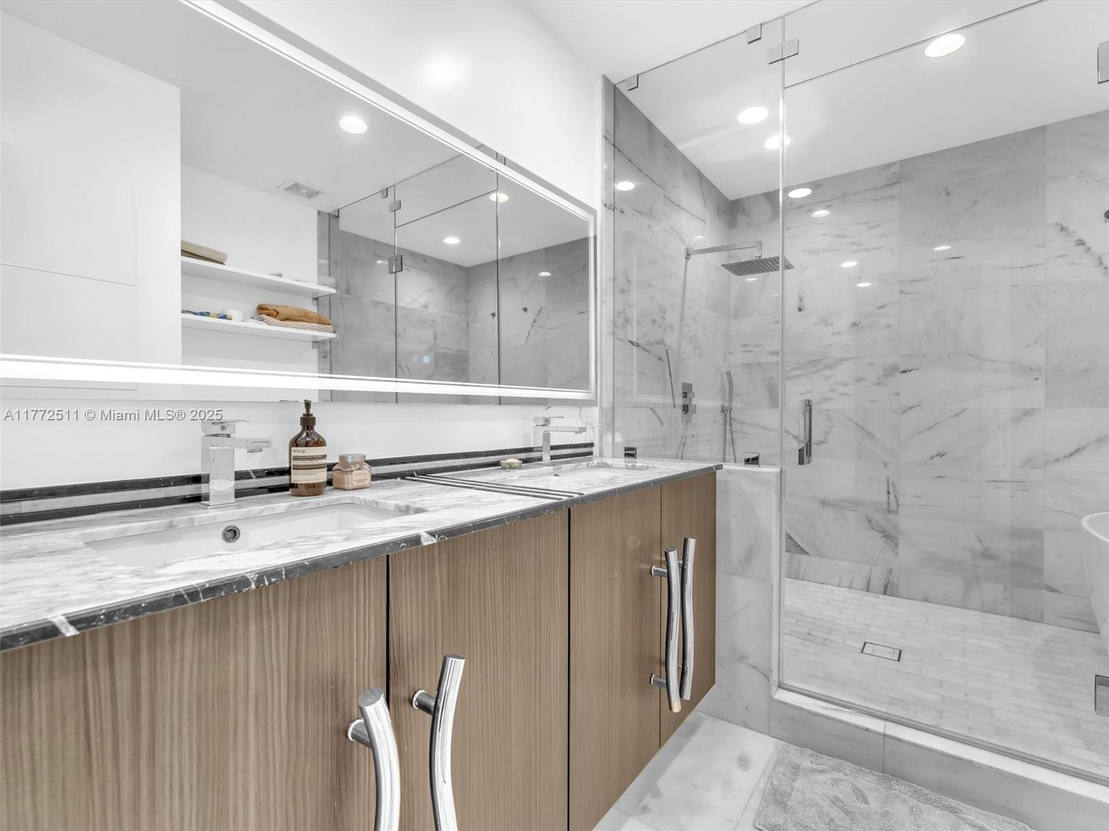 EASTERN SHORES - Residential