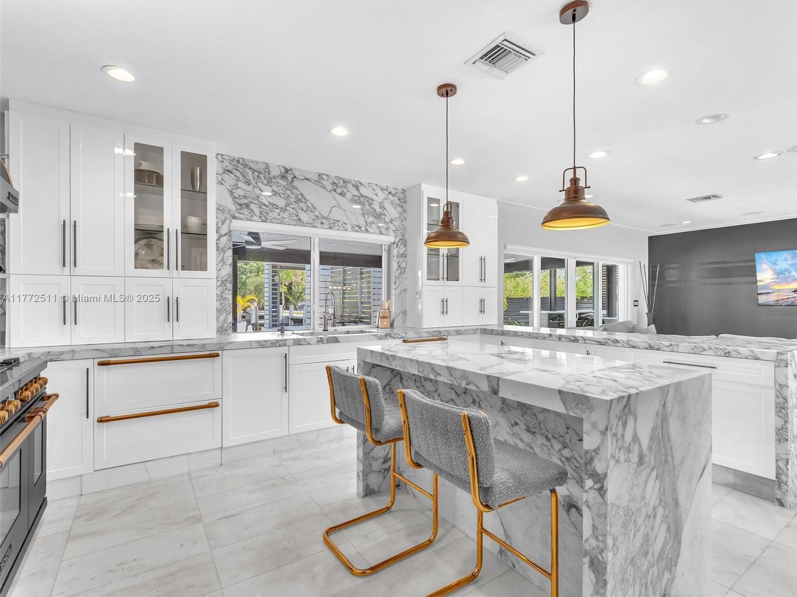 EASTERN SHORES - Residential