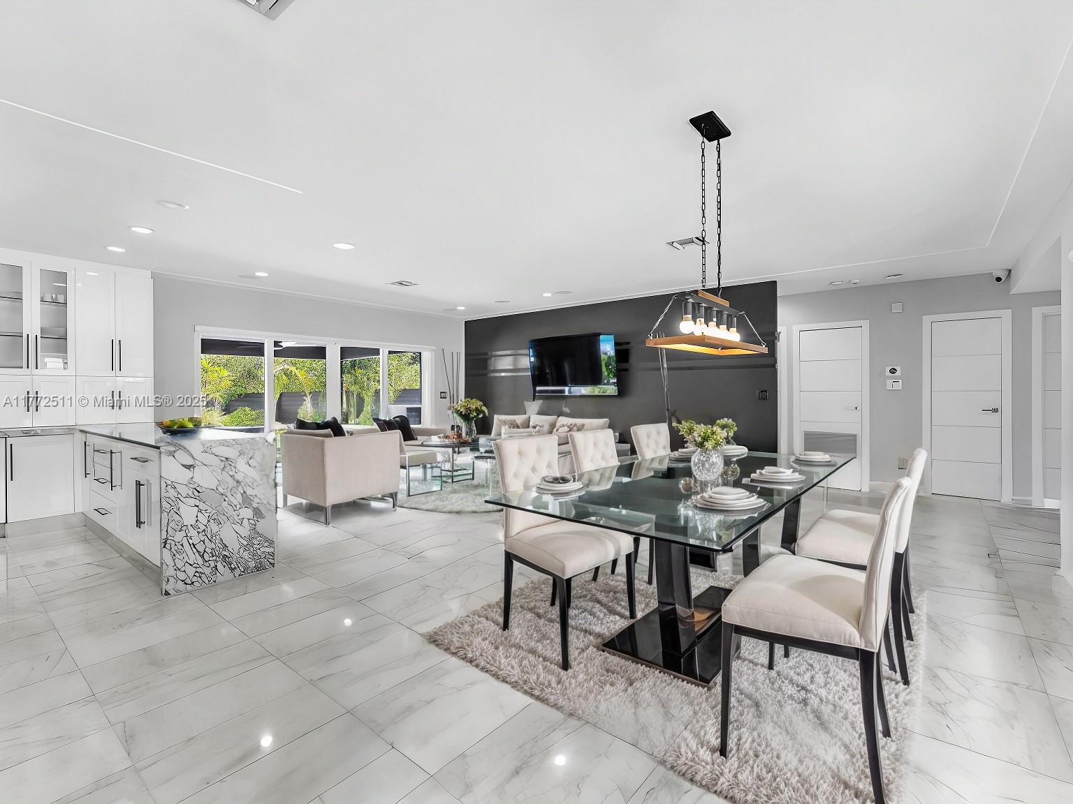 EASTERN SHORES - Residential
