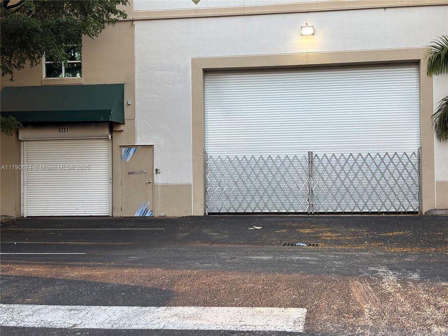 Drastically Reduced. Office finished to impressed your clients and Warehouse combination, easy access for a big truck and dock height. Property features a reception area, 4 offices, 2 bathrooms, kitchenette with sitting area (813 SF), under A/C storage (176 SF) and warehouse (2382 SF) with 20' high and 6 assigned parking spaces plus the option to rent additional parking spaces. Also street parking is allow across the street (Pay to Park or monthly city parking is offered for just $45 monthly fee). Forklift and racks can be include in the lease.