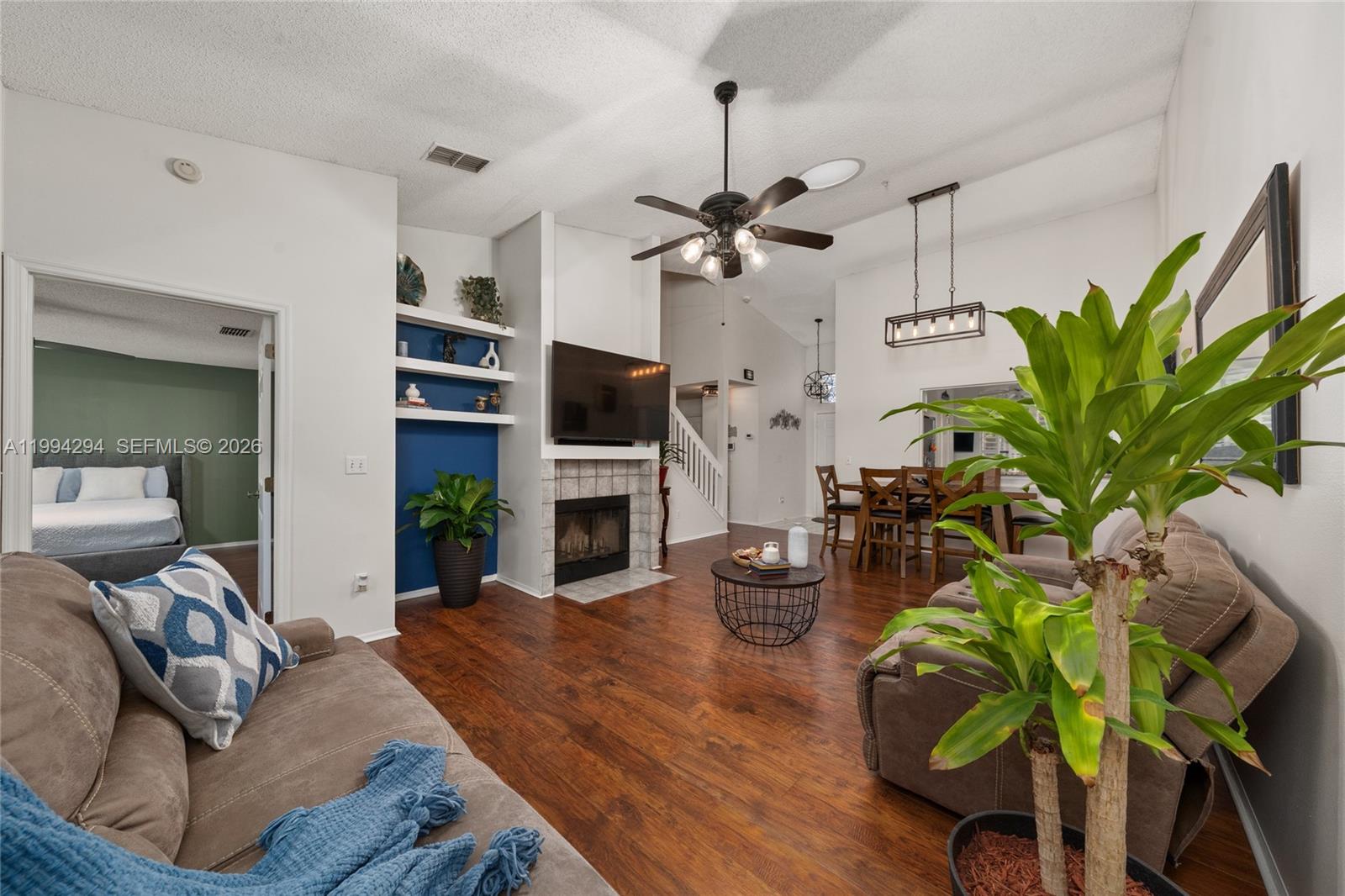 CRANES ROOST VILLAS - Residential