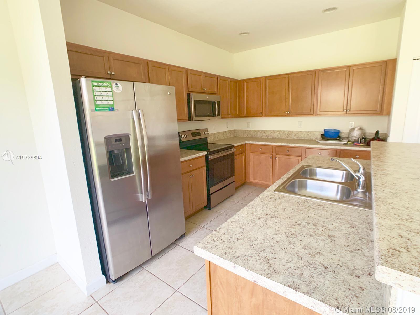 VENETIAN PARC WEST - Residential Lease