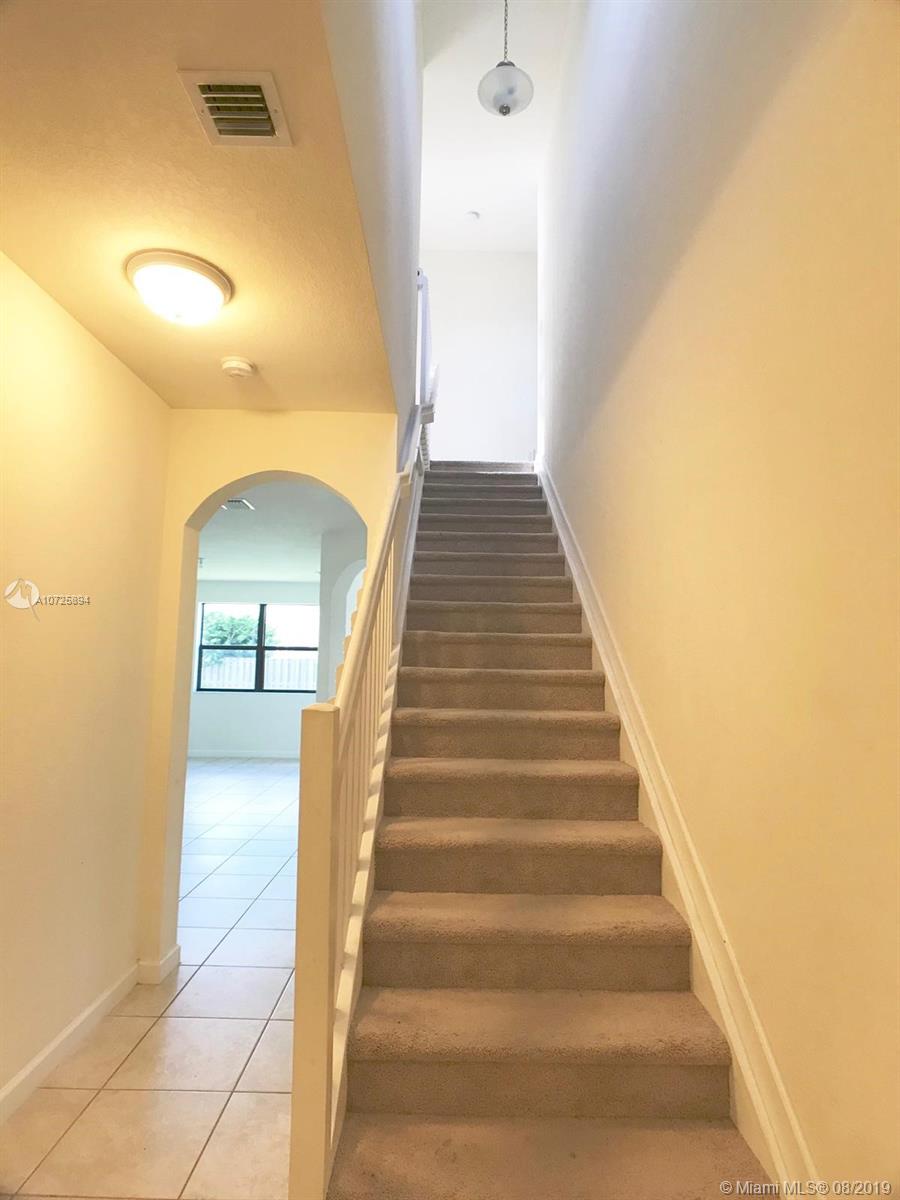 VENETIAN PARC WEST - Residential Lease