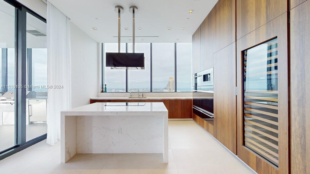 MUSE CONDO - Residential