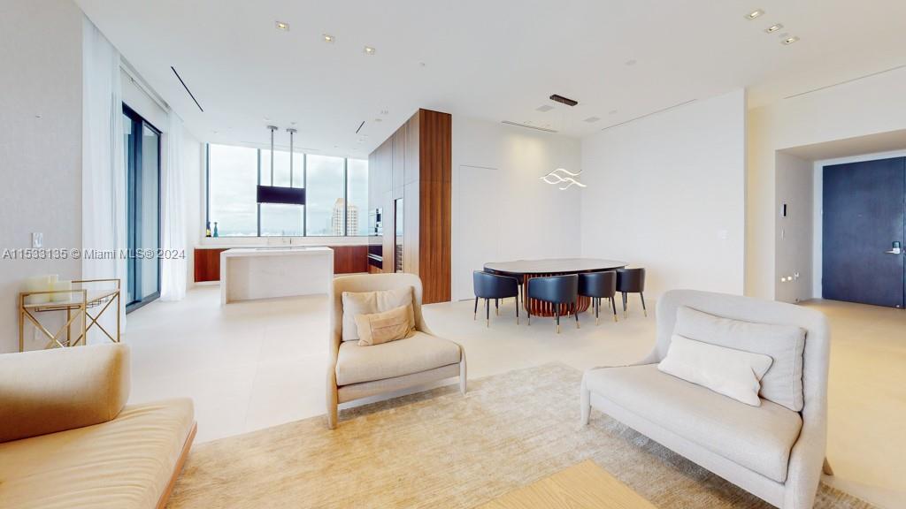 MUSE CONDO - Residential