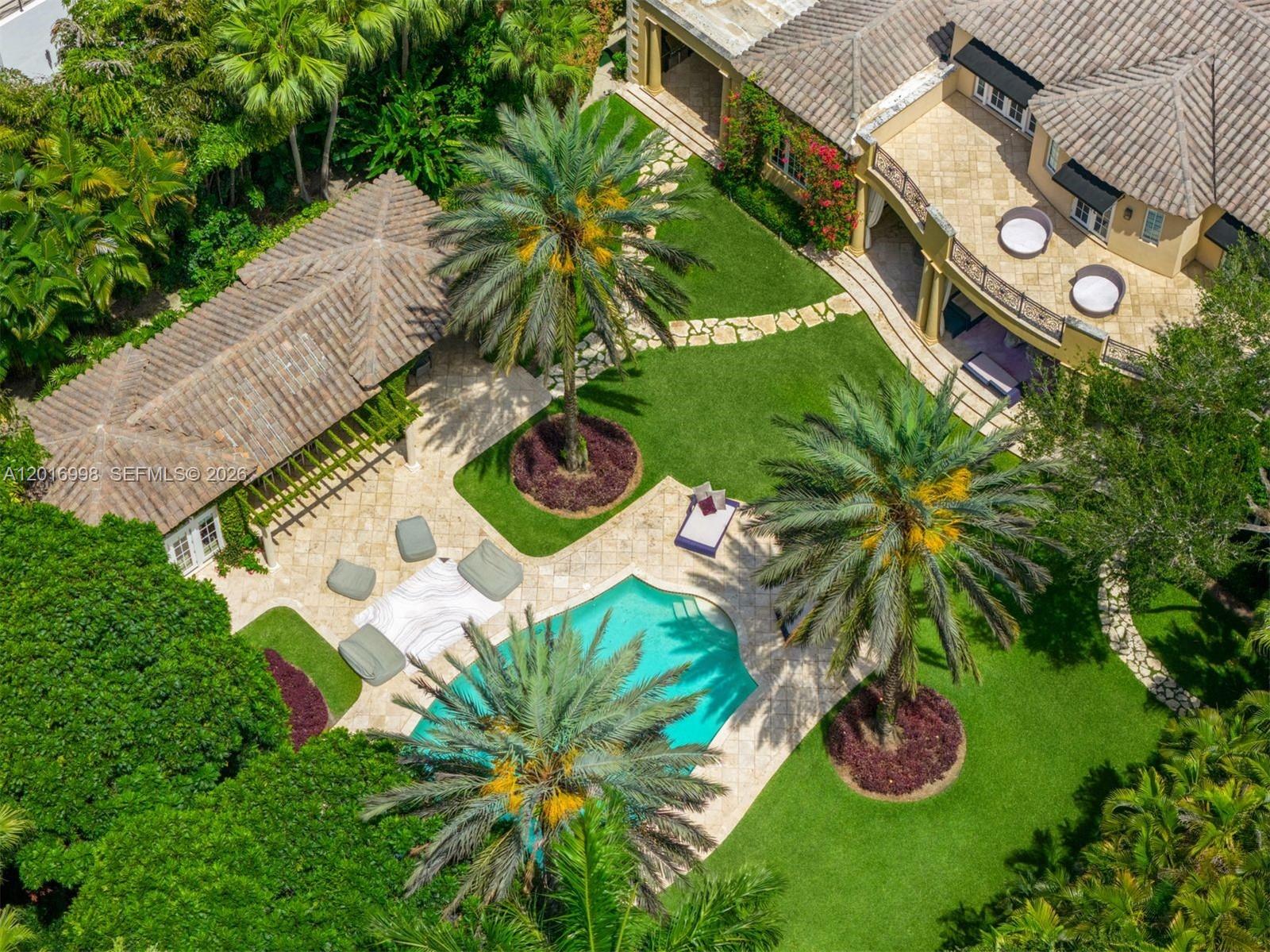 HIGH CREST - Residential