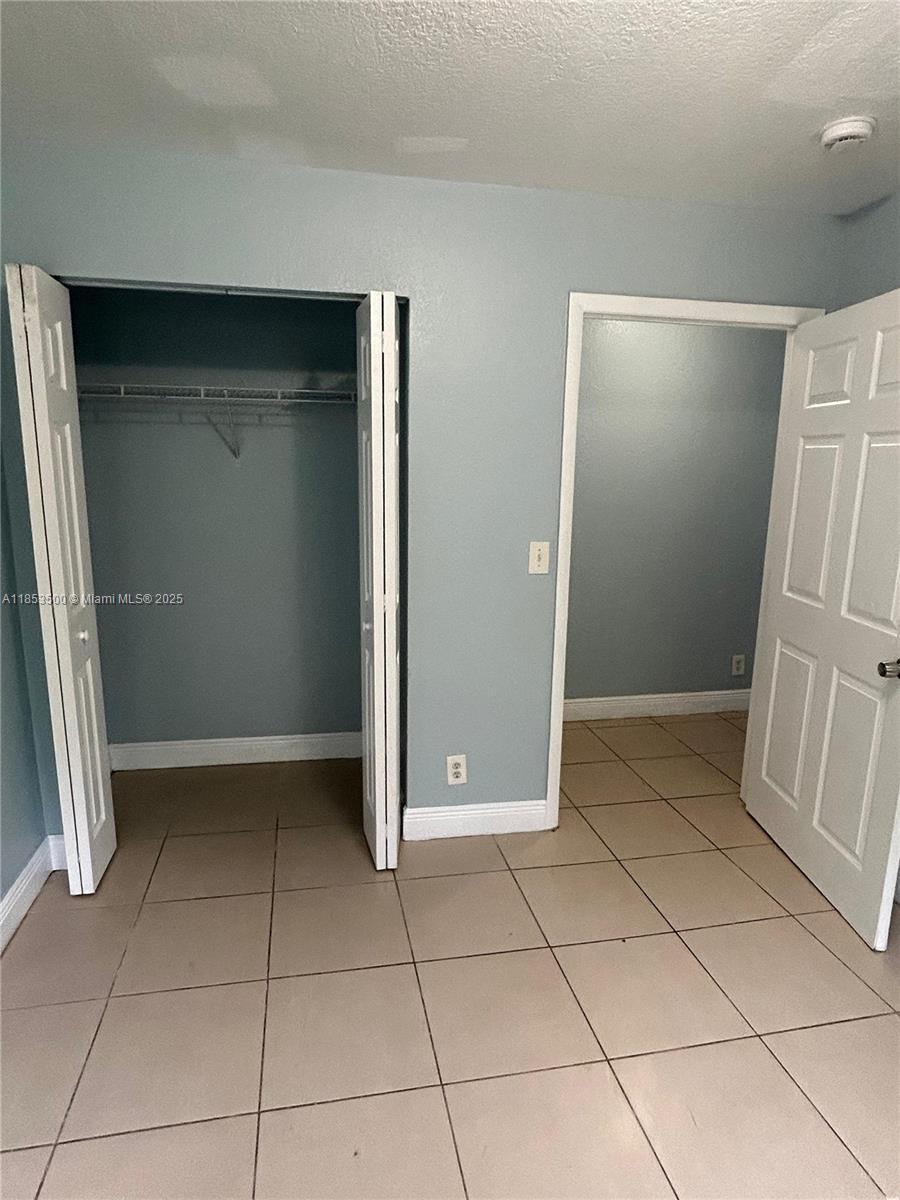 EAST VIEW GARDENS - Residential Lease