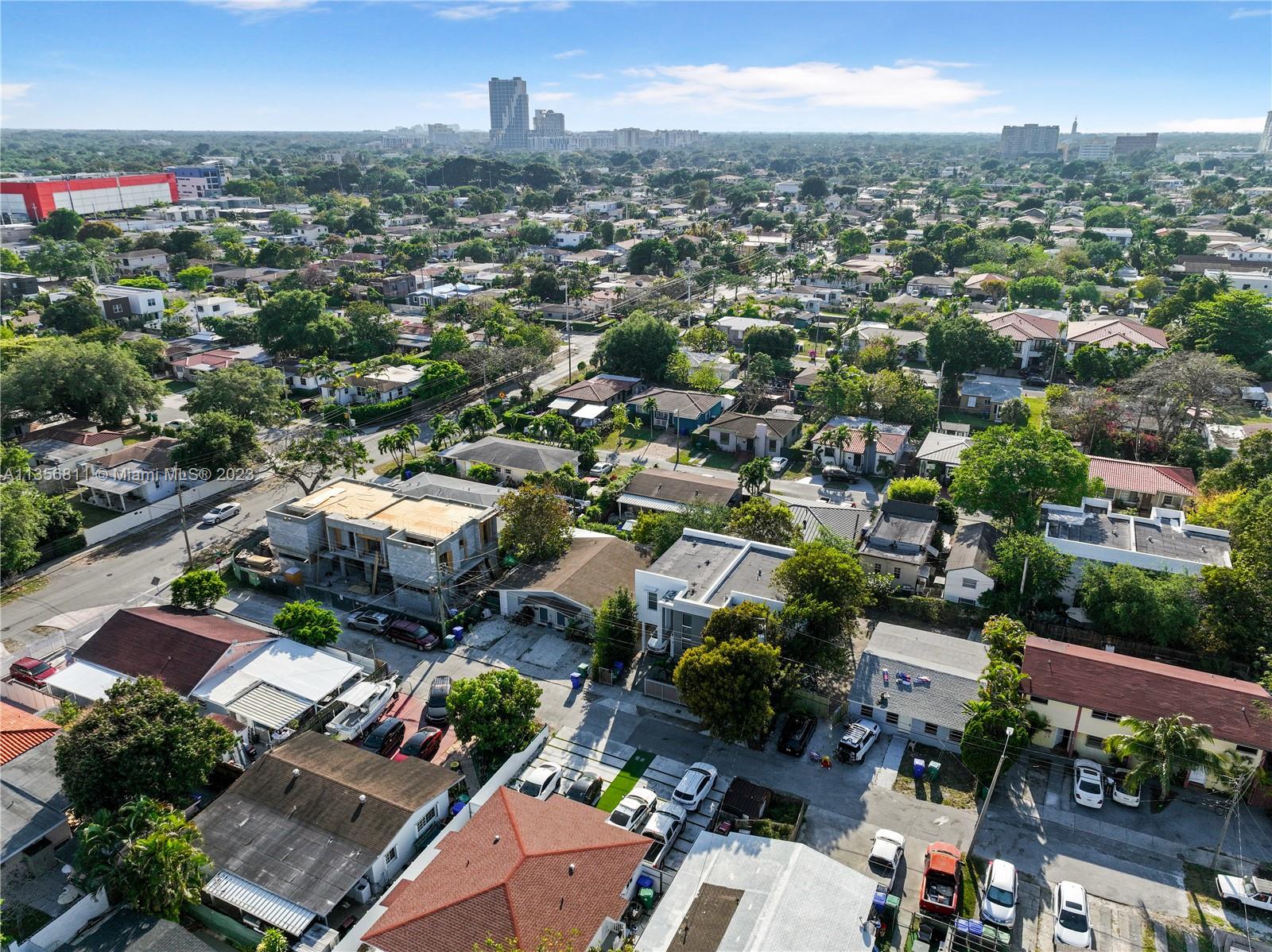 VILLAS ON 29TH CT - Residential