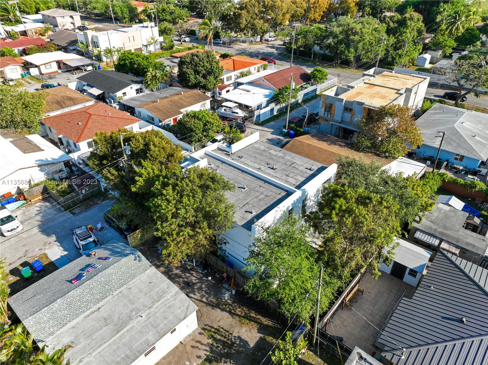 VILLAS ON 29TH CT - Residential