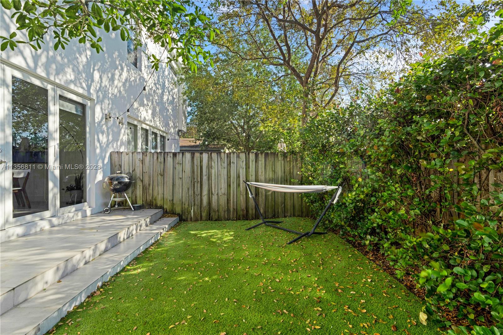 VILLAS ON 29TH CT - Residential