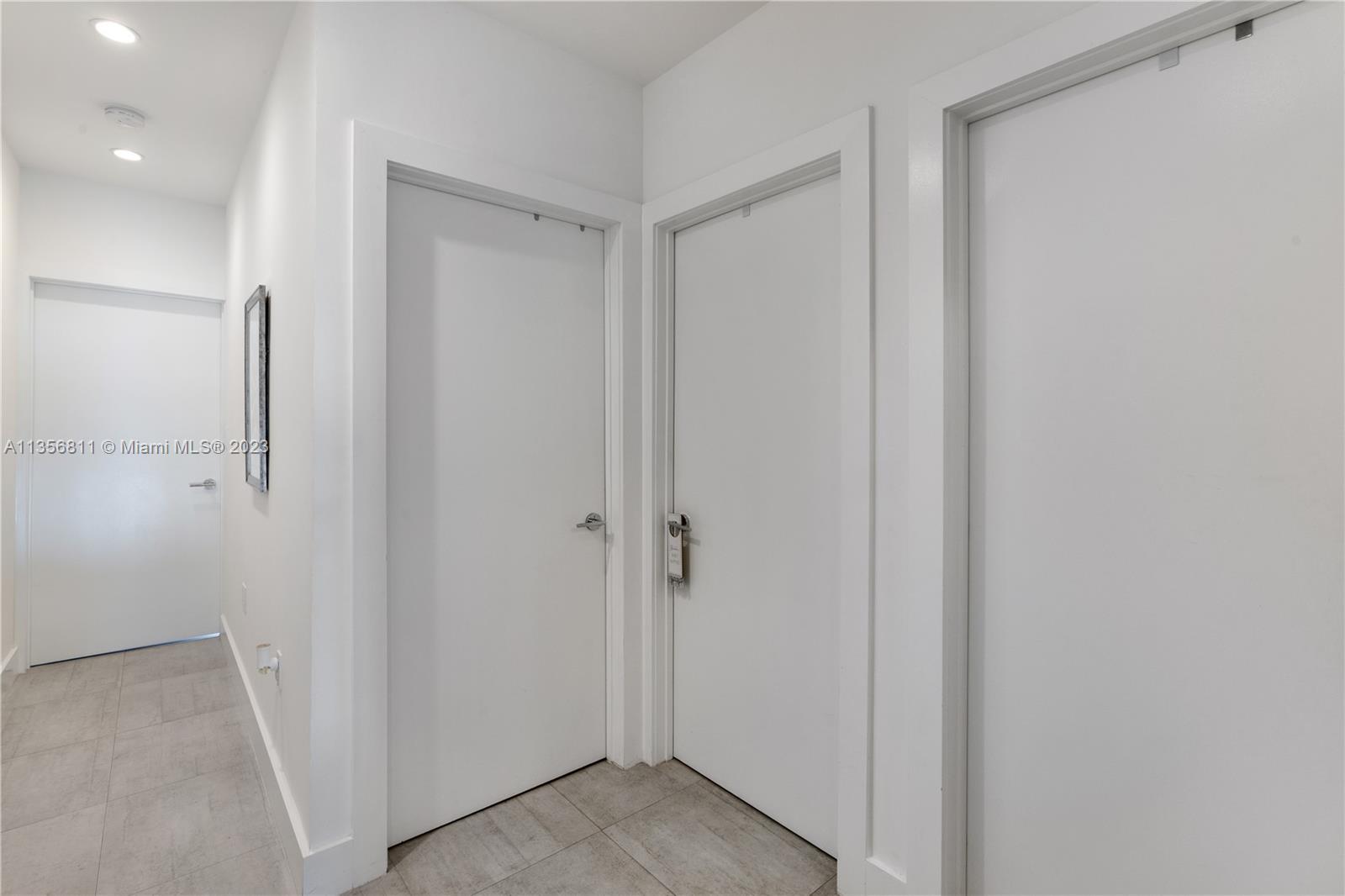 VILLAS ON 29TH CT - Residential