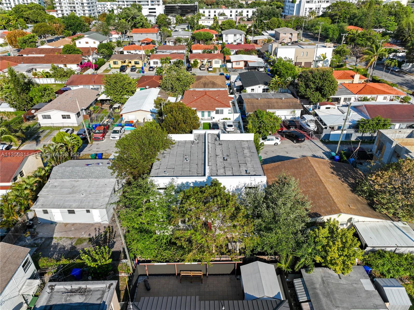 VILLAS ON 29TH CT - Residential