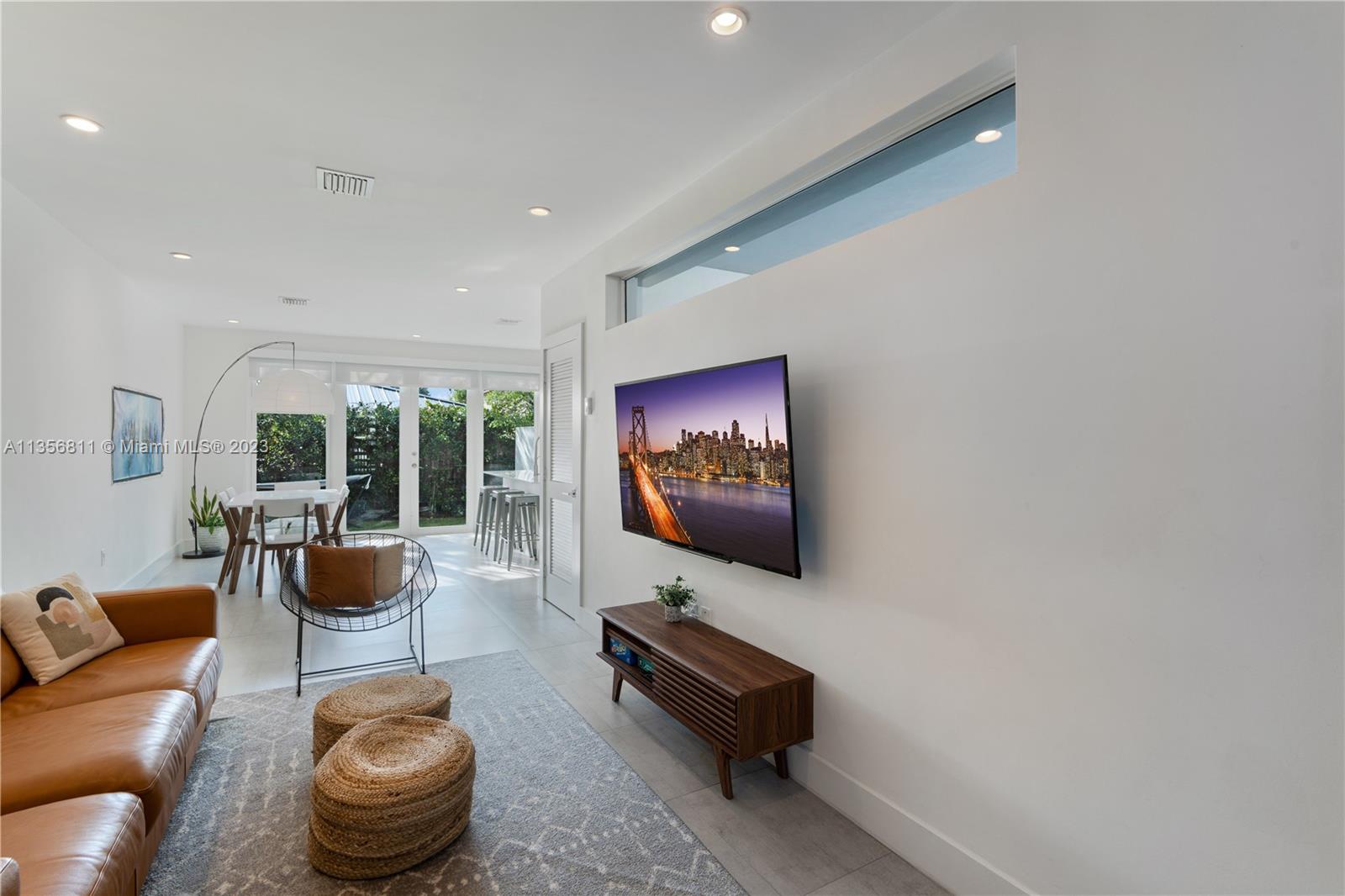 VILLAS ON 29TH CT - Residential