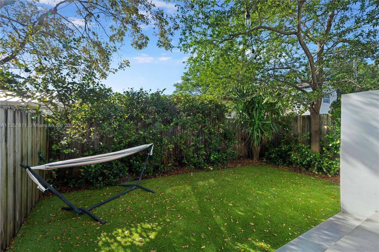 VILLAS ON 29TH CT - Residential