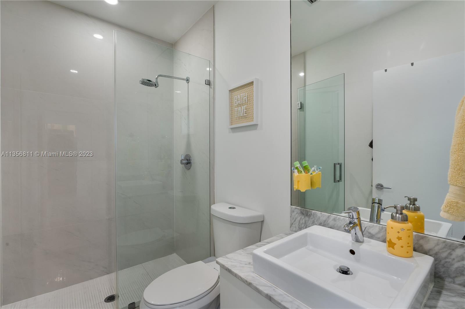 VILLAS ON 29TH CT - Residential