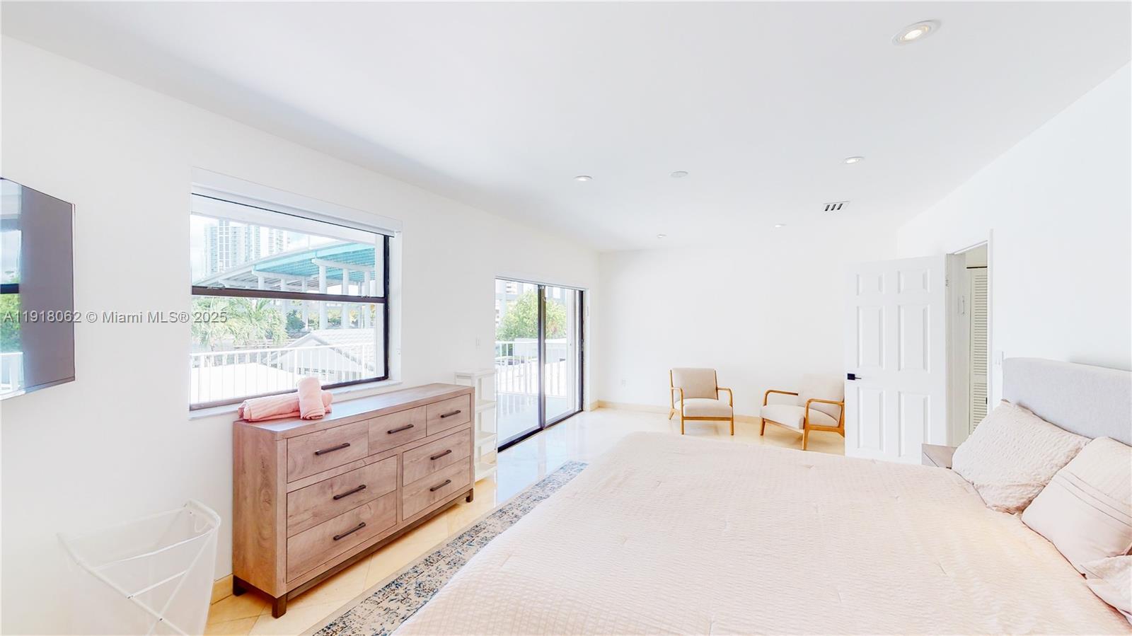 GOLDEN SHORES OCEAN BLVD - Residential Lease