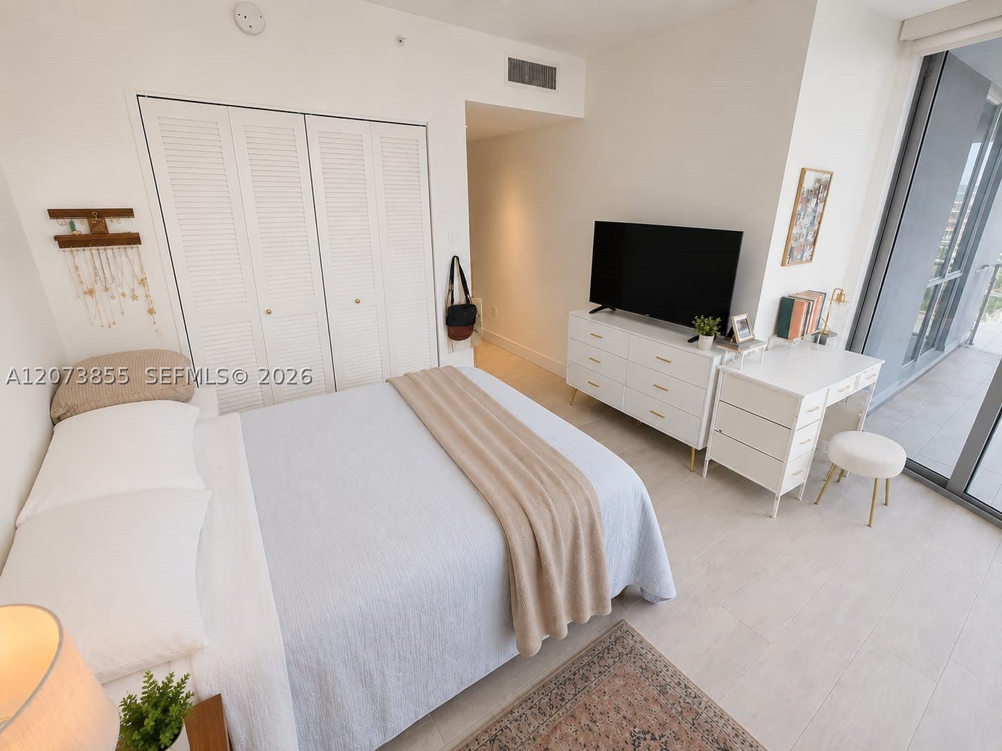 1010 SW 2nd Ave 1409