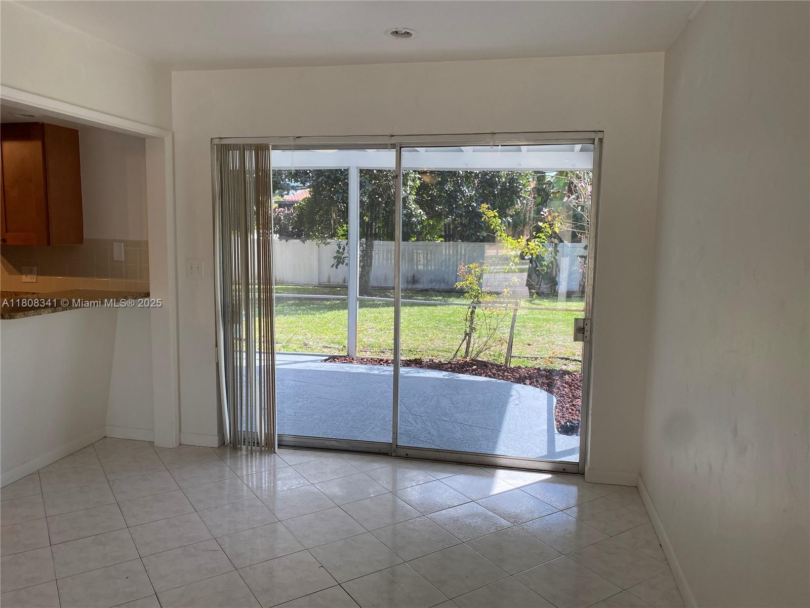BOCA RATON SQUARE UNIT 1 - Residential