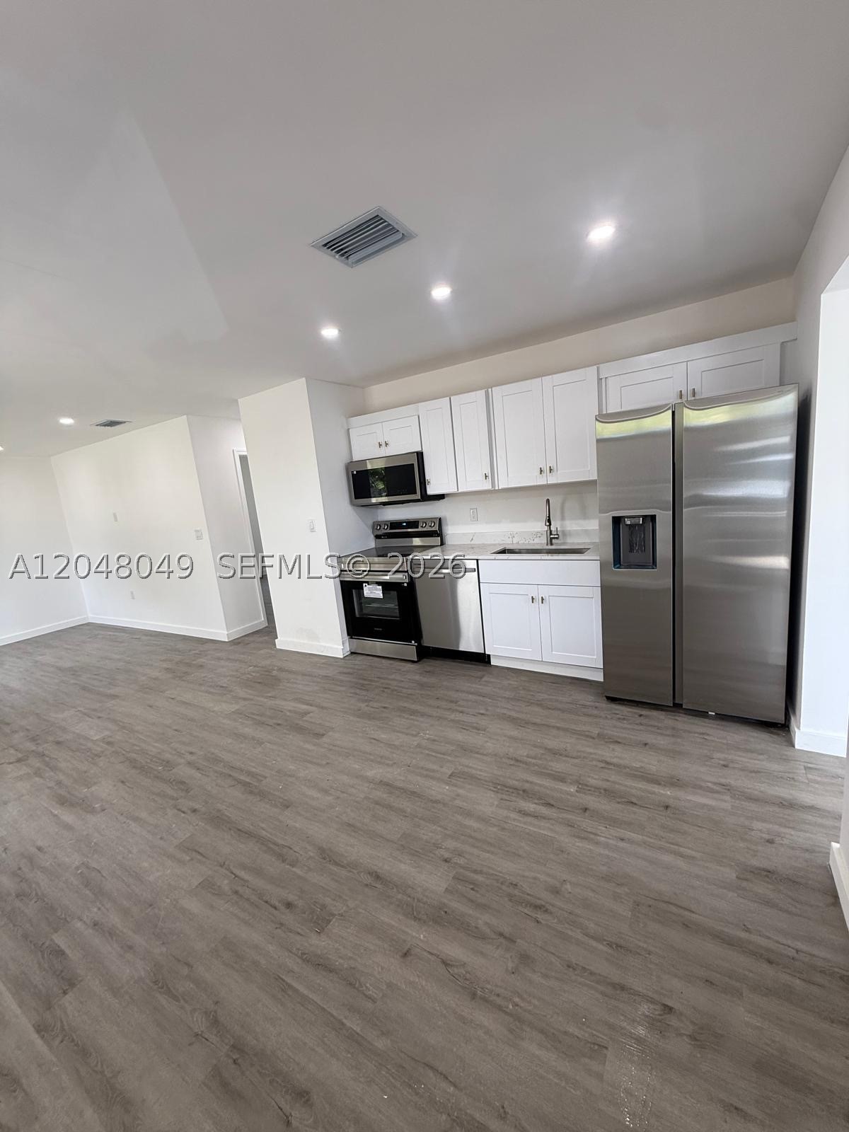 2530 NW 14th Ct