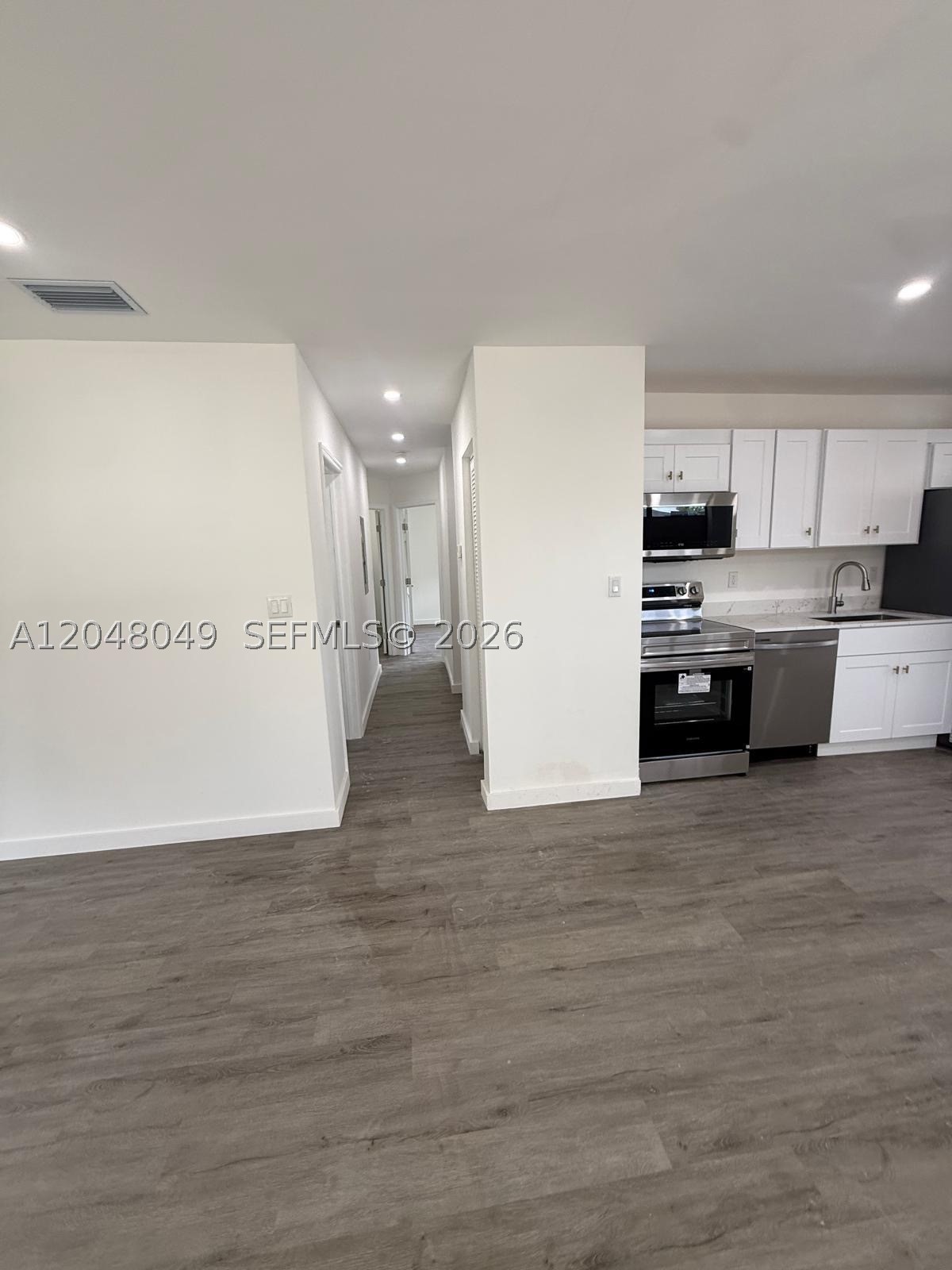 2530 NW 14th Ct