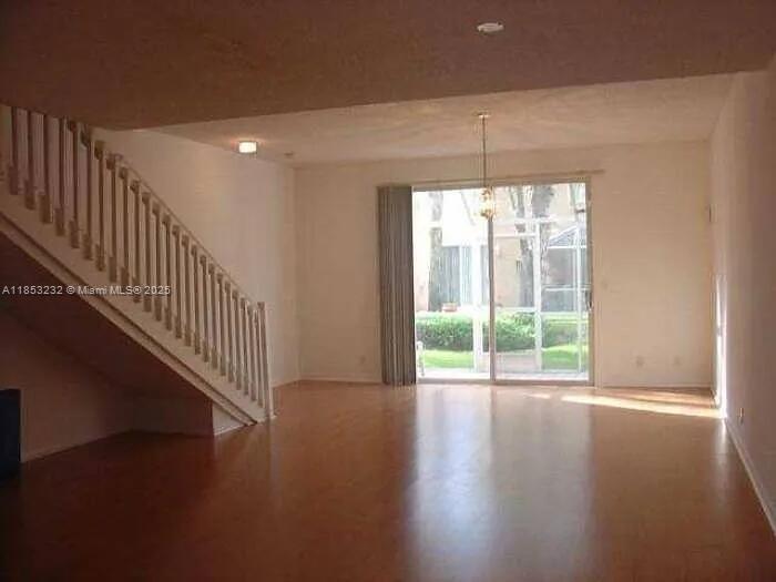 SECTORS 3 & 4 BOUNDARY PL - Residential Lease