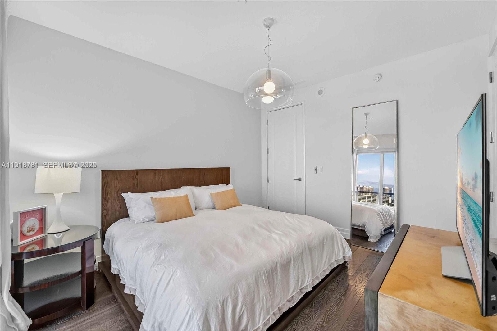 17749 COLLINS AVENUE COND - Residential