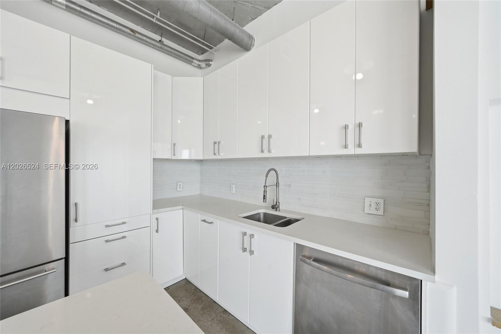 NEO CONDO - Residential