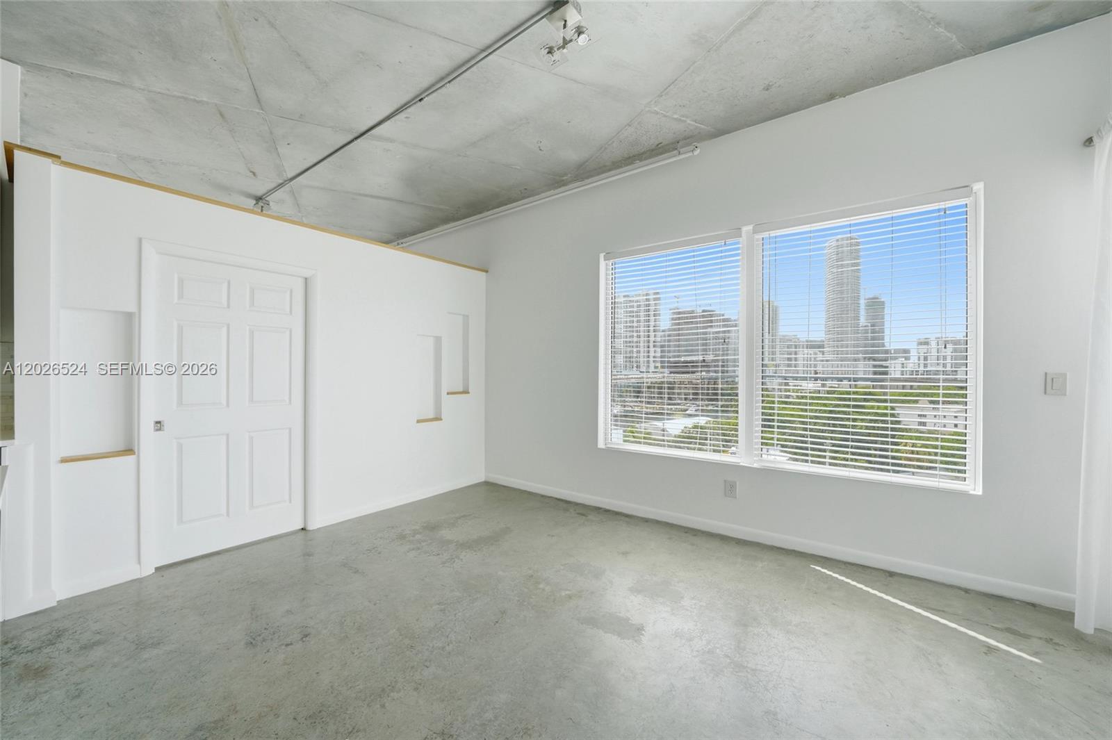 NEO CONDO - Residential