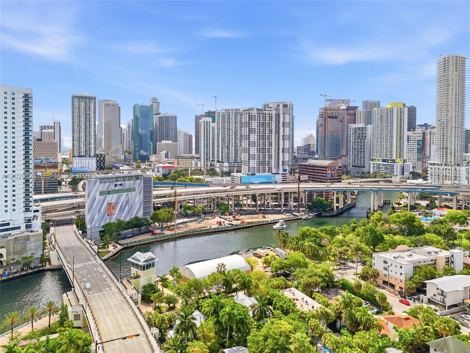 NEO CONDO - Residential