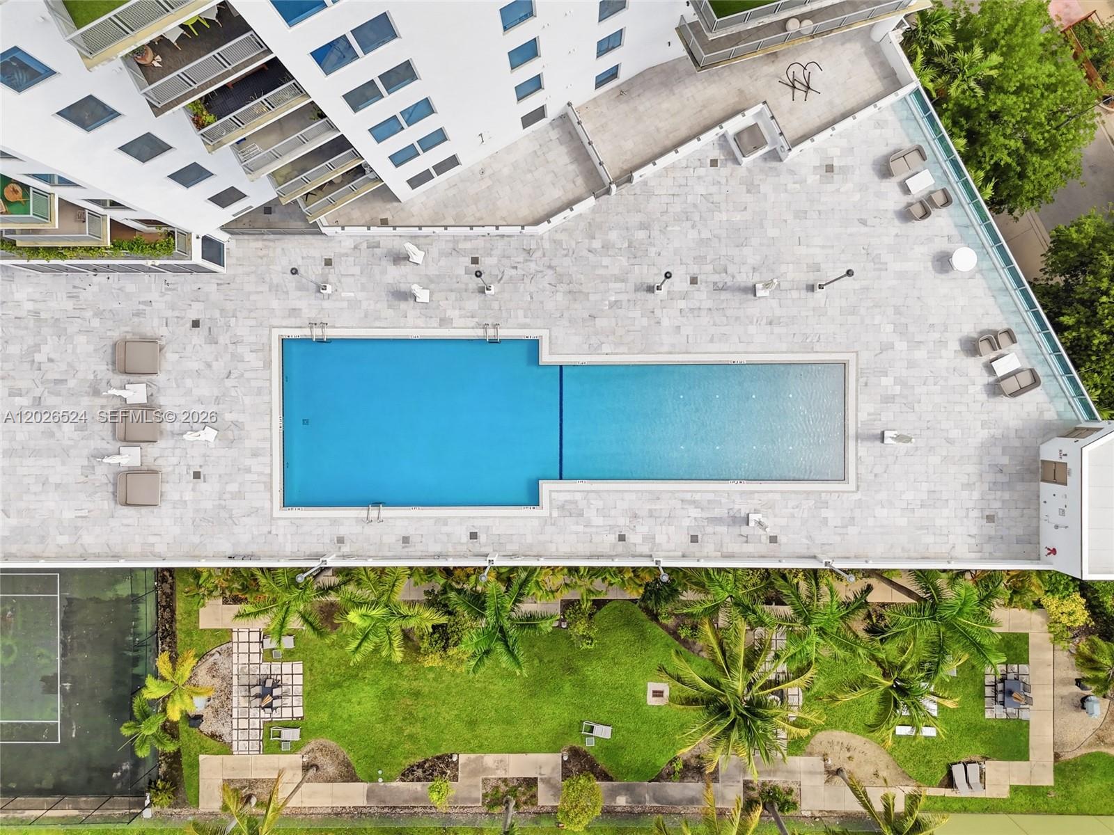NEO CONDO - Residential