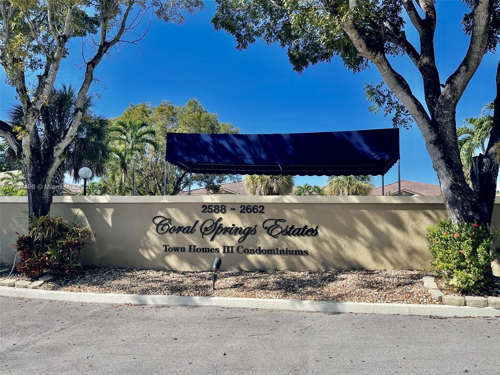 CORAL SPRINGS ESTATE TOWN - Residential Lease