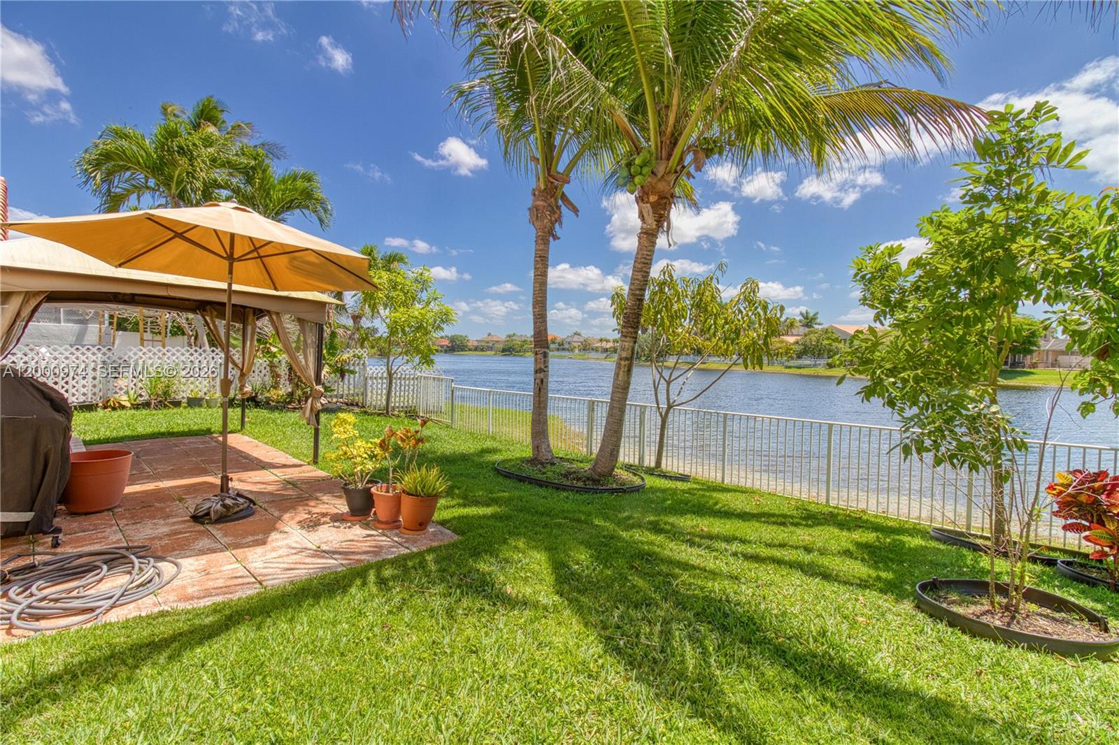 SILVER LAKES AT PEMBROKE - Residential