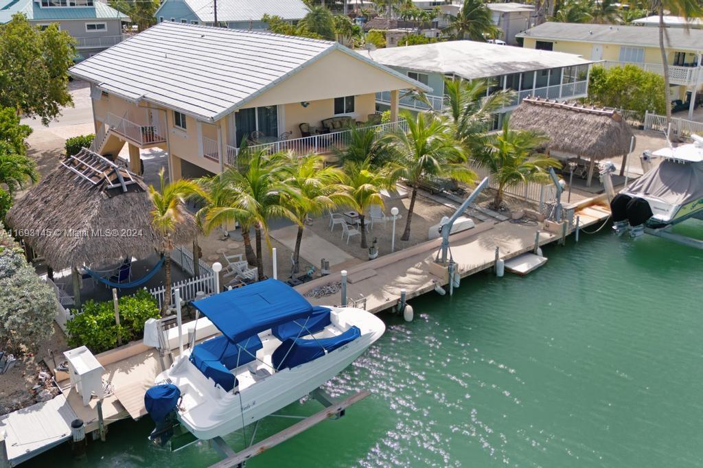 VENETIAN SHORES NO 3 - Residential