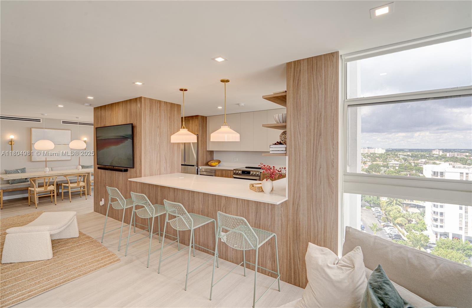 RENAISSANCE OF POMPANO BE - Residential Lease