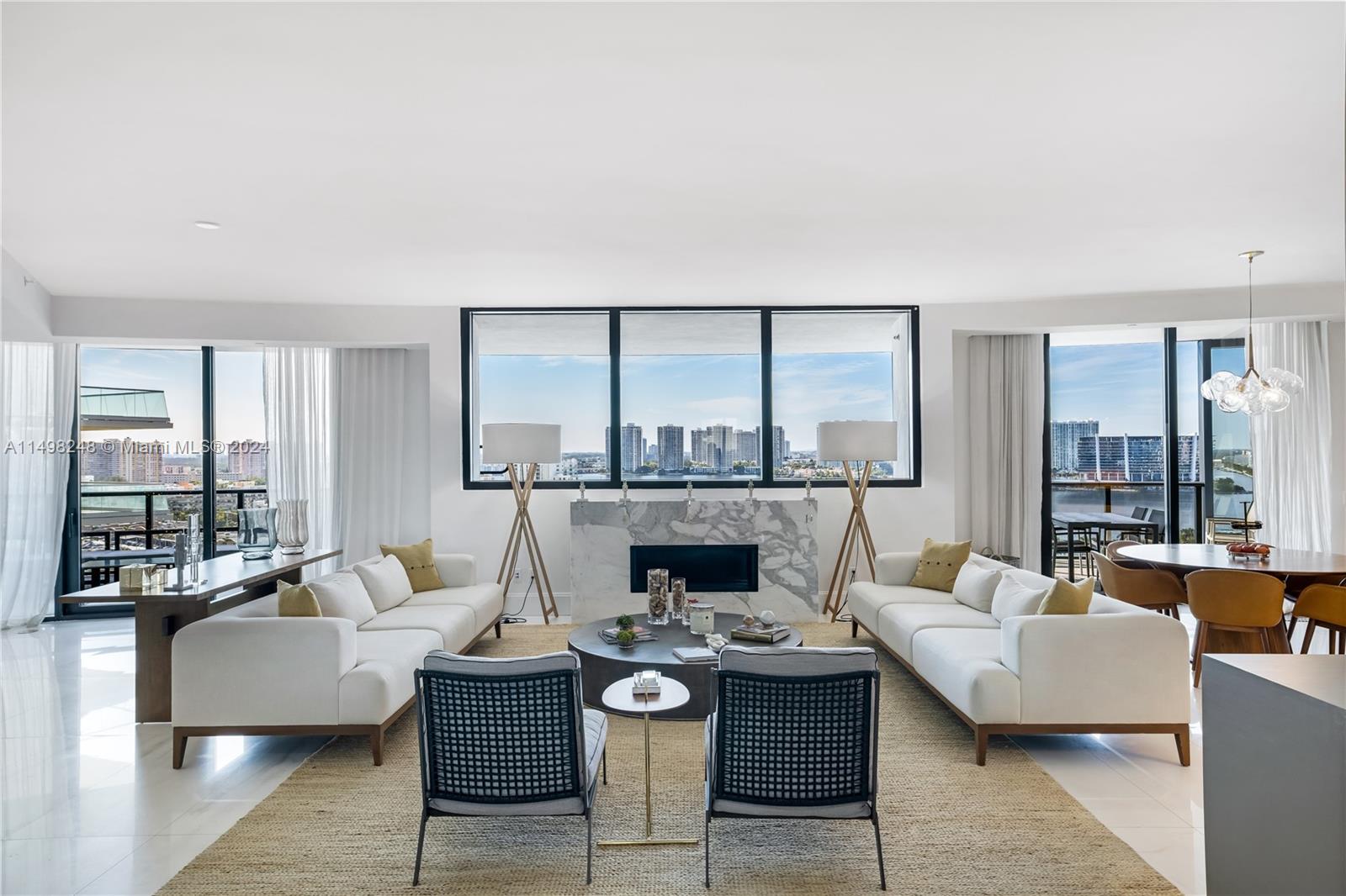 18555 COLLINS AVENUE COND - Residential