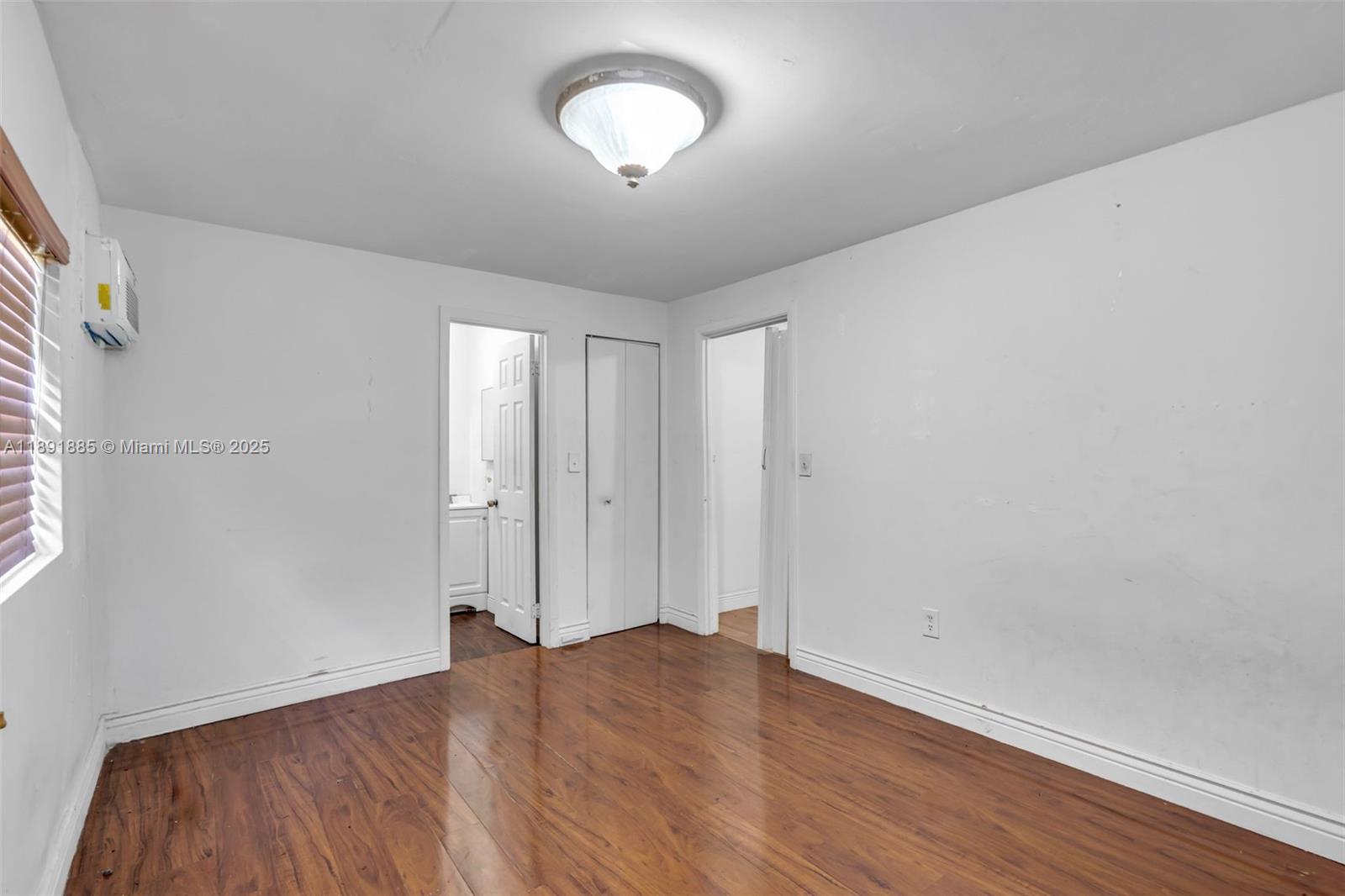 SARATOGA HEIGHTS - Residential