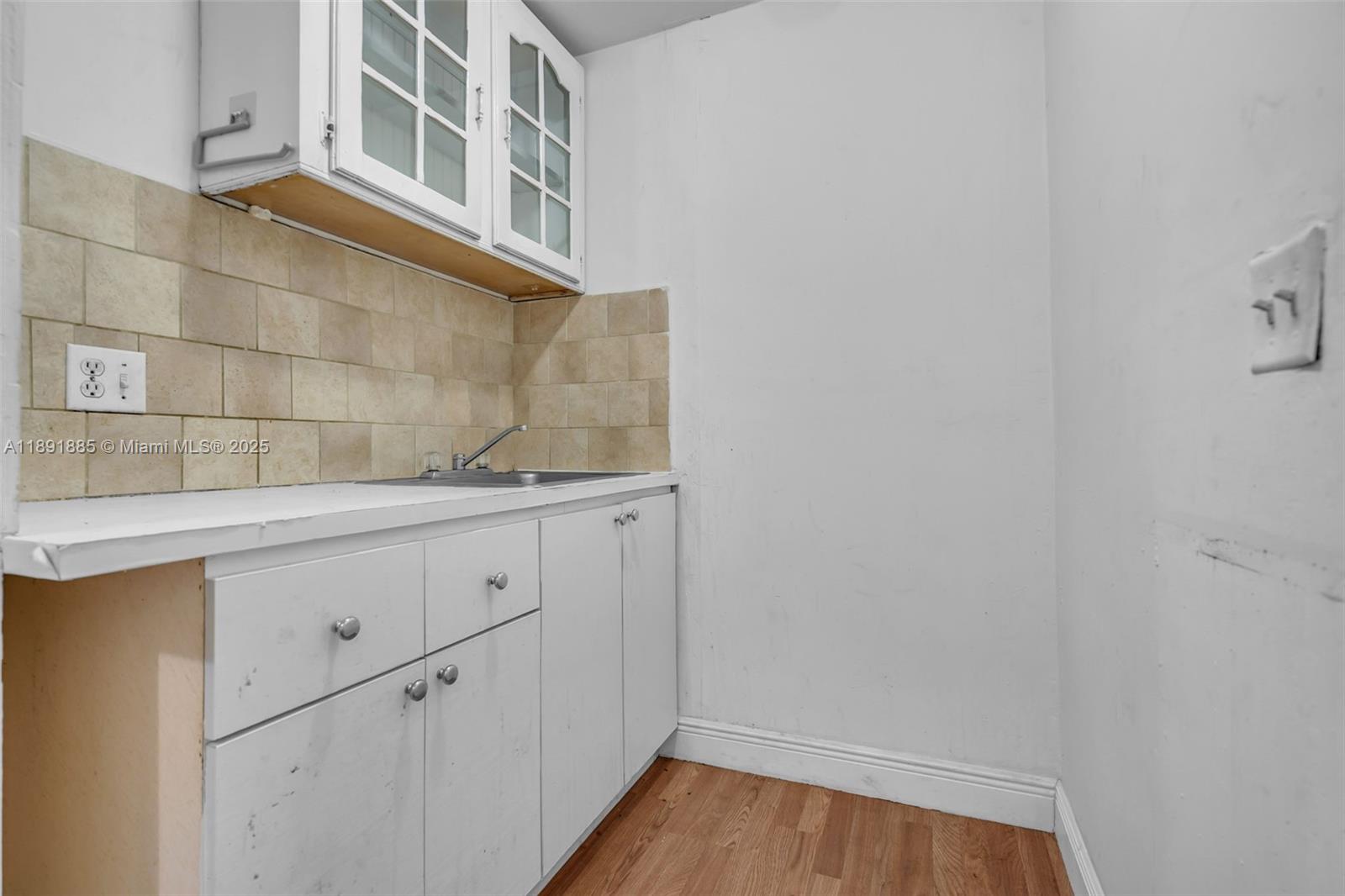 SARATOGA HEIGHTS - Residential