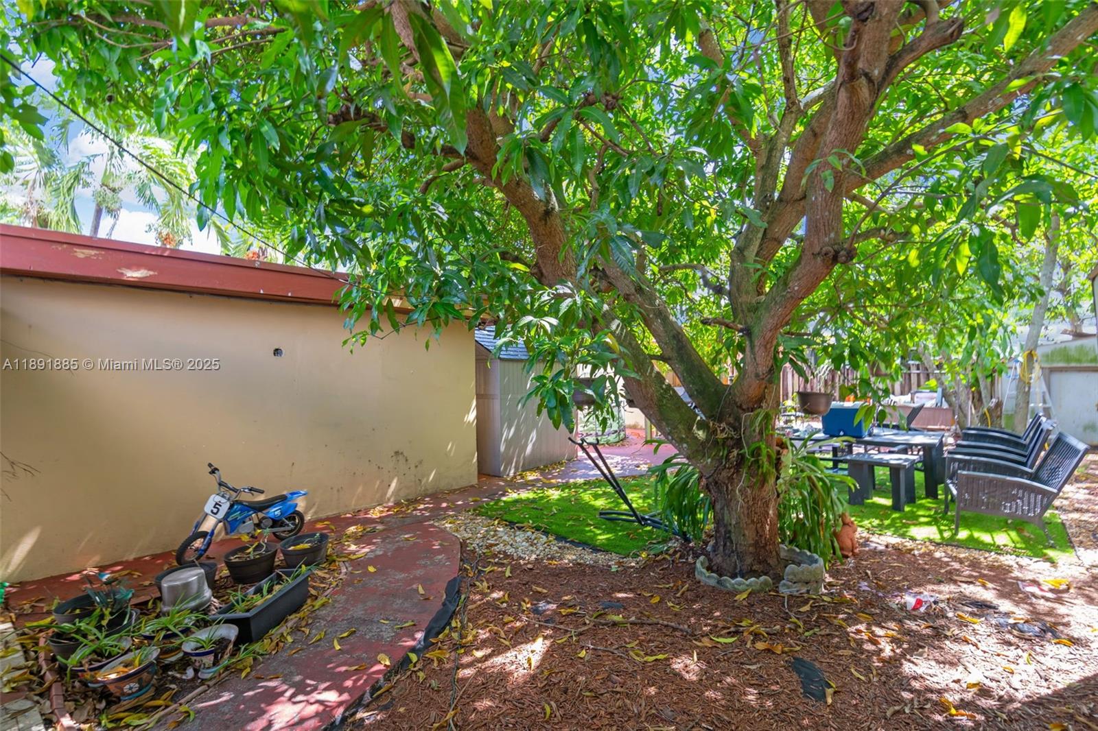 SARATOGA HEIGHTS - Residential