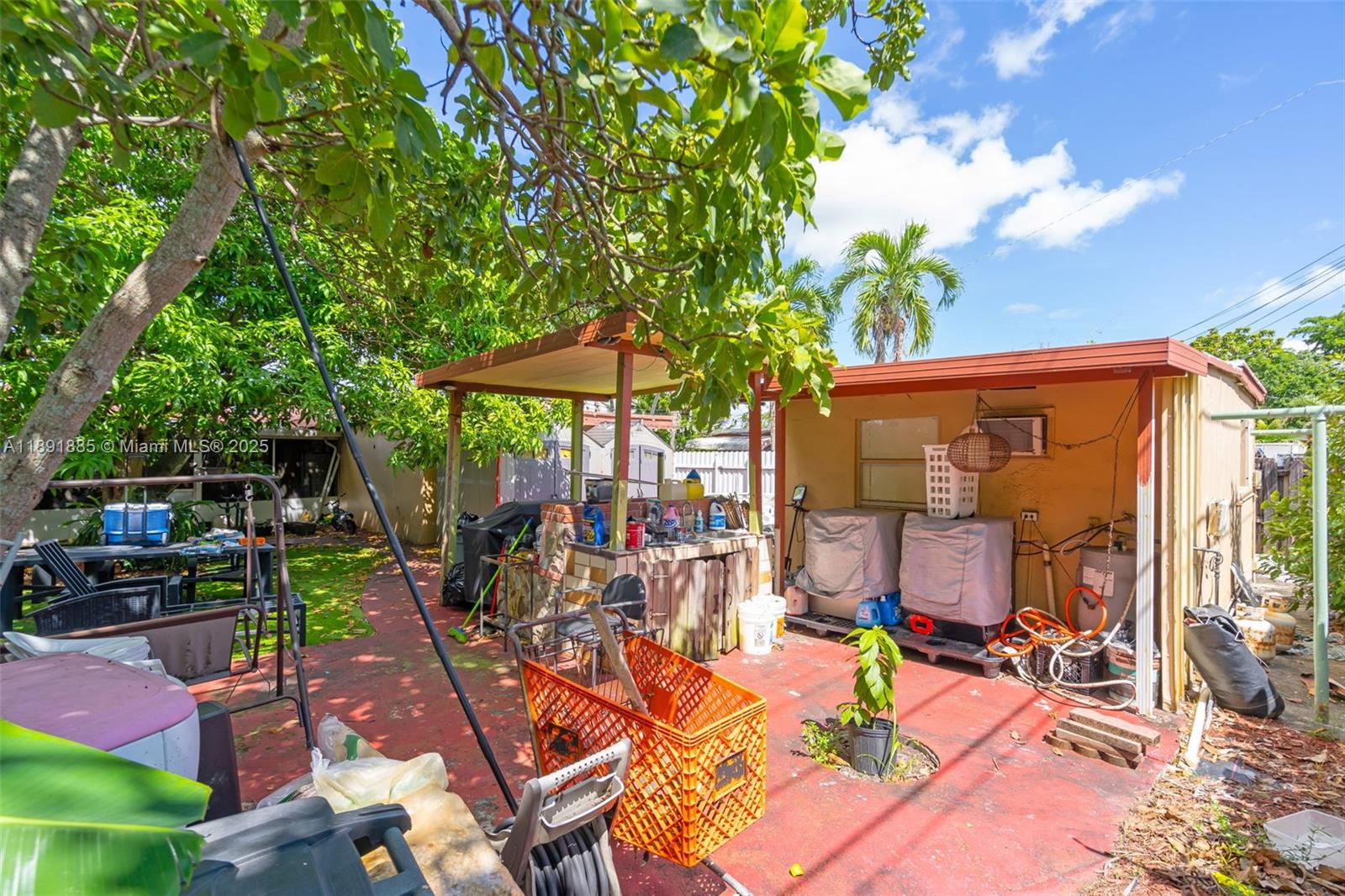 SARATOGA HEIGHTS - Residential