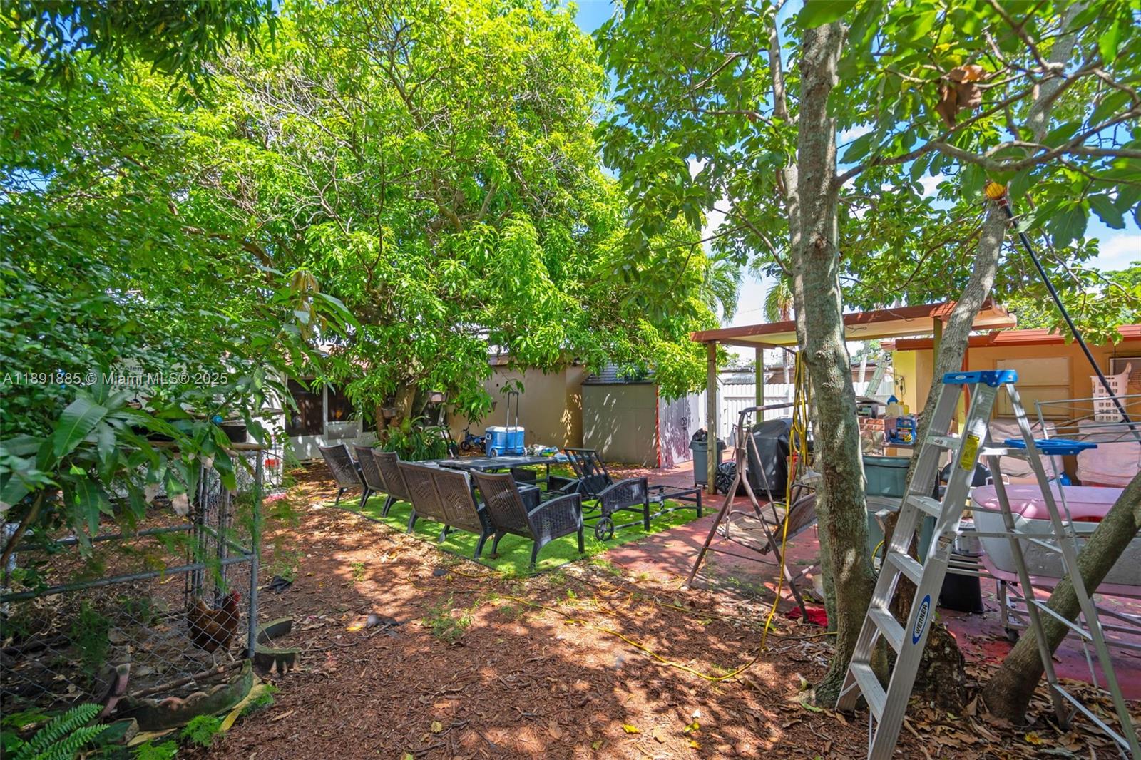 SARATOGA HEIGHTS - Residential