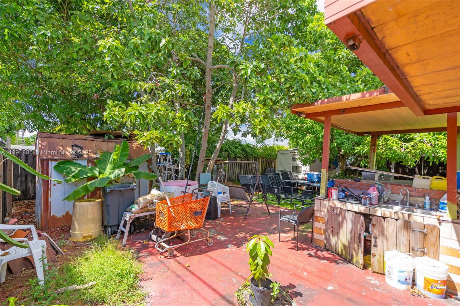 SARATOGA HEIGHTS - Residential