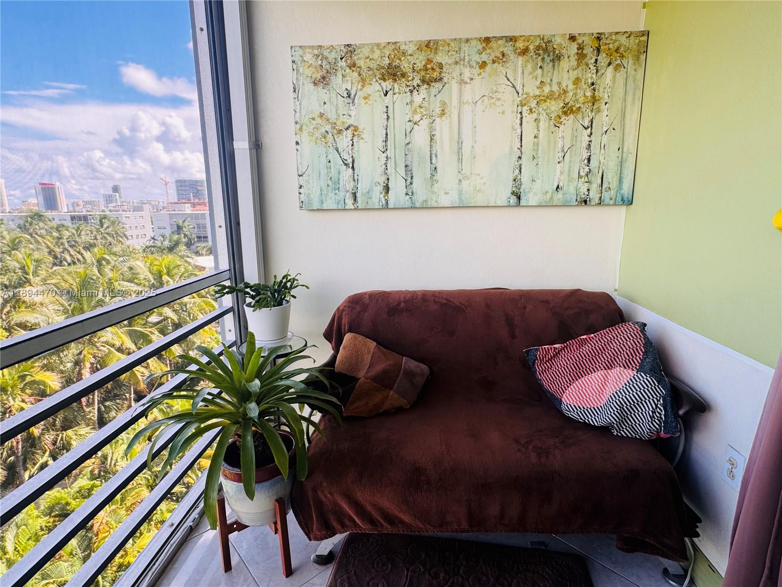 FAIRWAYS ROYALE CONDO - Residential Lease